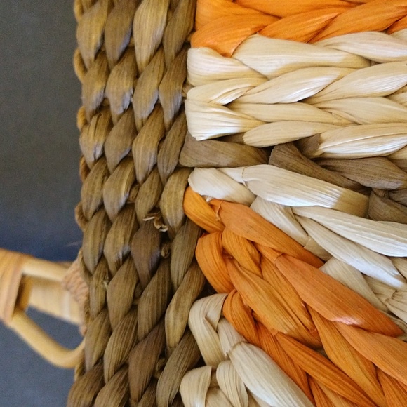 VGUC. Starburst design hand woven pocketbook with handmade wooden handle… - Picture 9 of 12